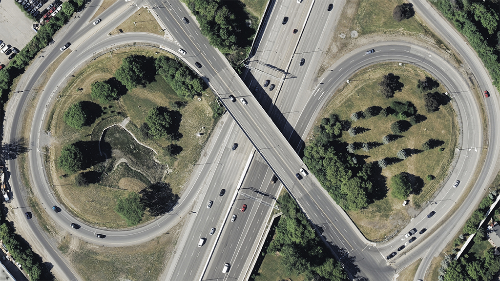 Aerial imagery of roads & highways in Canada