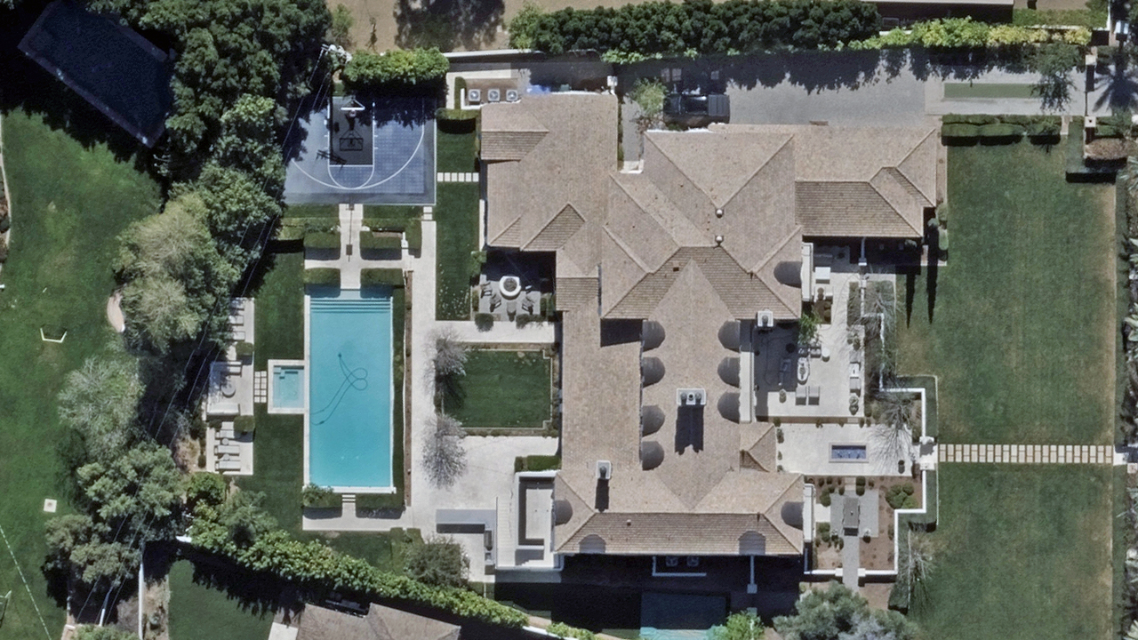 Ortho aerial image of a property in Phoenix, AZ, published by Vexcel.