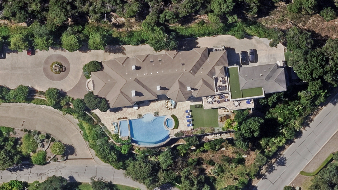 Ortho aerial image of a property in Austin, TX, published by Vexcel.