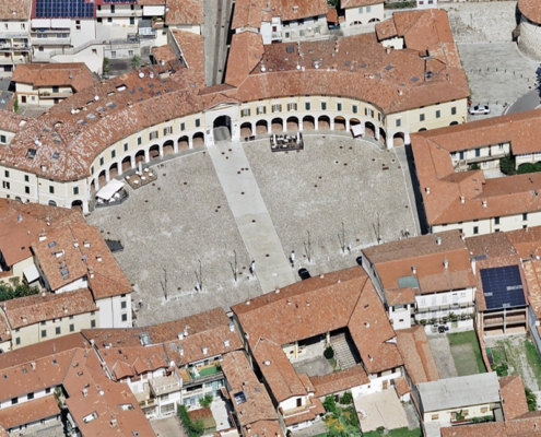 Rovato Italy 45.567017, 9.998626