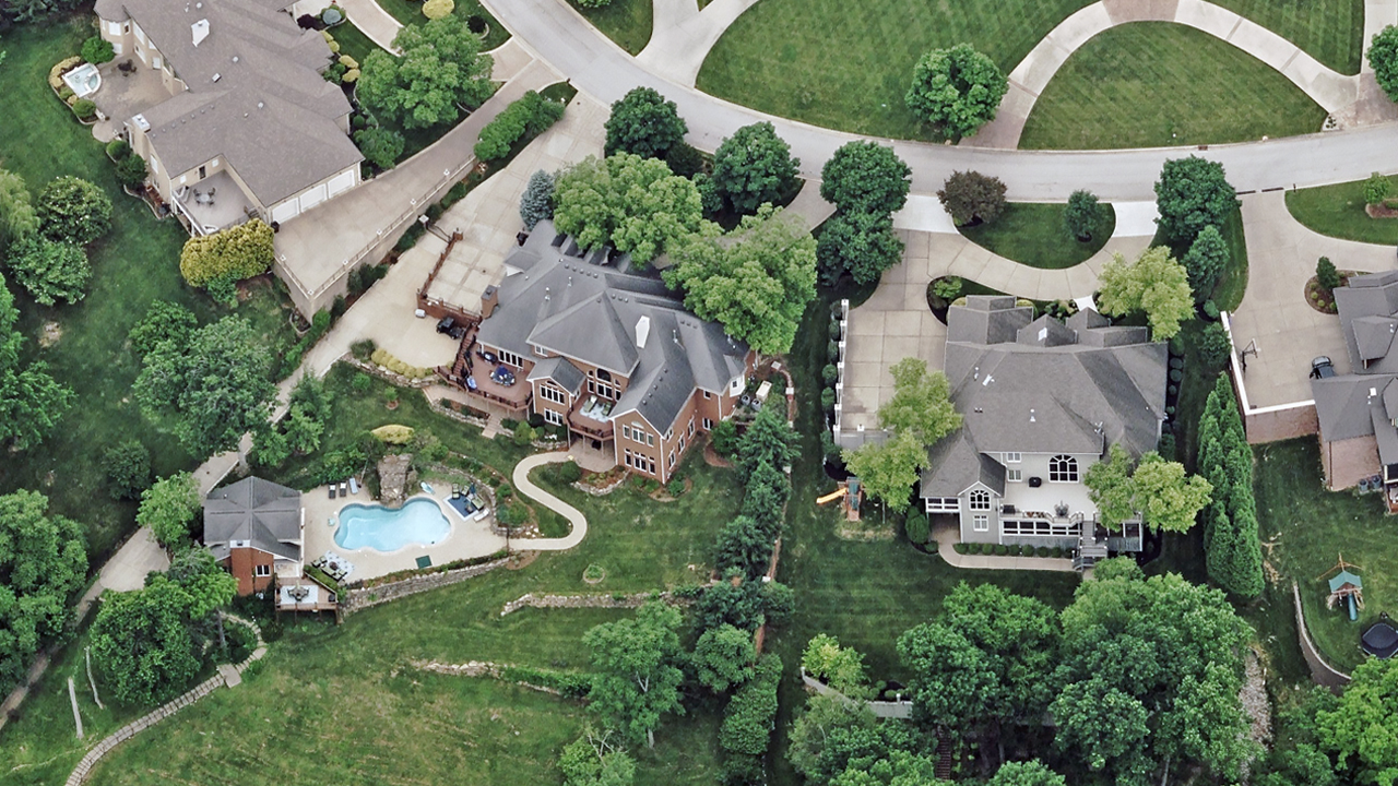 Louisville KY 38.313815, -85.621327