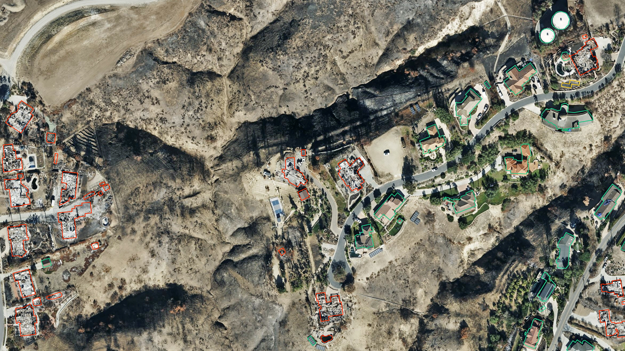 Camarillo CA 34.249288, -119.055379_footprints